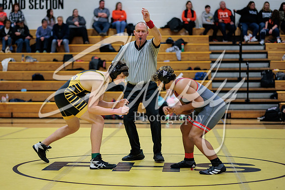 2023.01.19 FHS Wrestling Quadi01457
