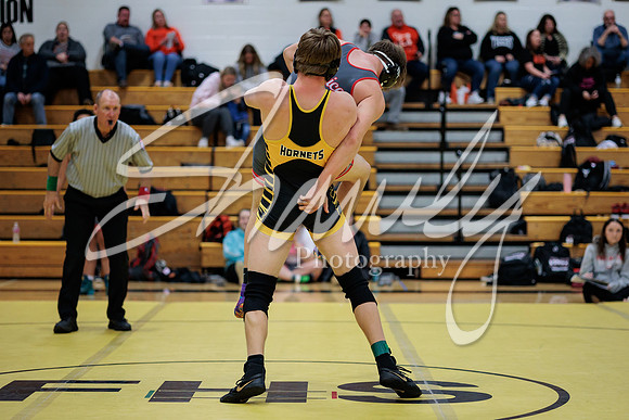 2023.01.19 FHS Wrestling Quadi01655