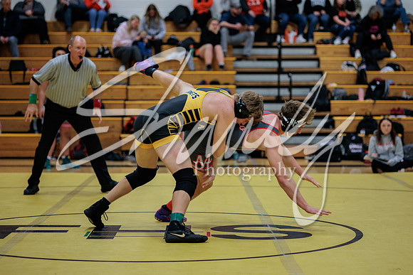 2023.01.19 FHS Wrestling Quadi01662