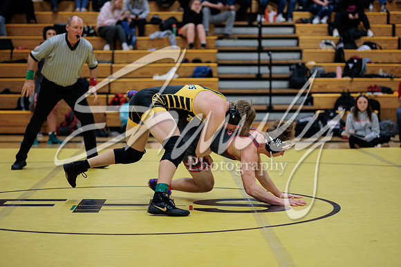 2023.01.19 FHS Wrestling Quadi01663