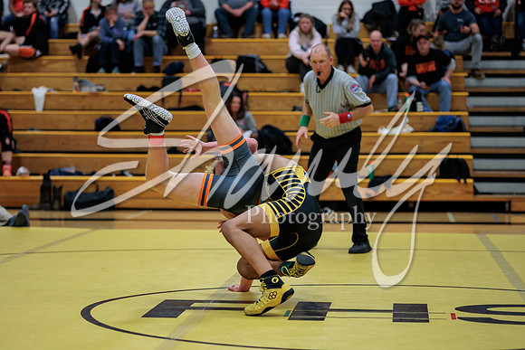 2023.01.19 FHS Wrestling Quadi02723