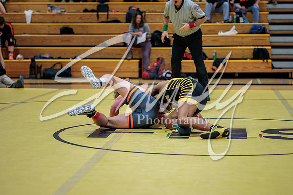 2023.01.19 FHS Wrestling Quadi02726