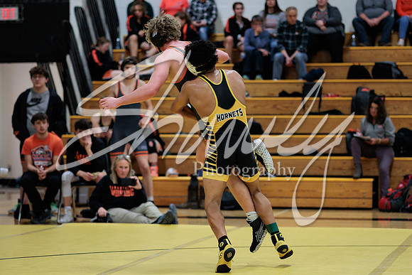 2023.01.19 FHS Wrestling Quadi02820