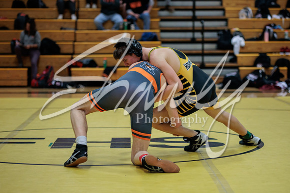 2023.01.19 FHS Wrestling Quadi02921
