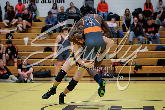 2023.01.19 FHS Wrestling Quadi03020