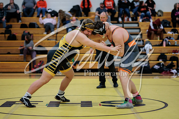 2023.01.19 FHS Wrestling Quadi03286