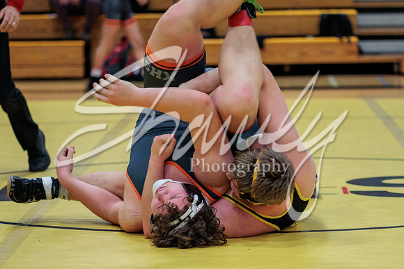 2023.01.19 FHS Wrestling Quadi03378