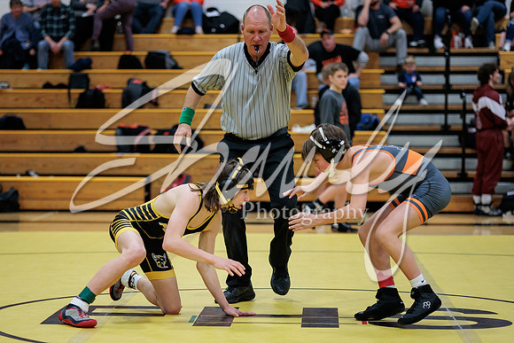 2023.01.19 FHS Wrestling Quadi03485