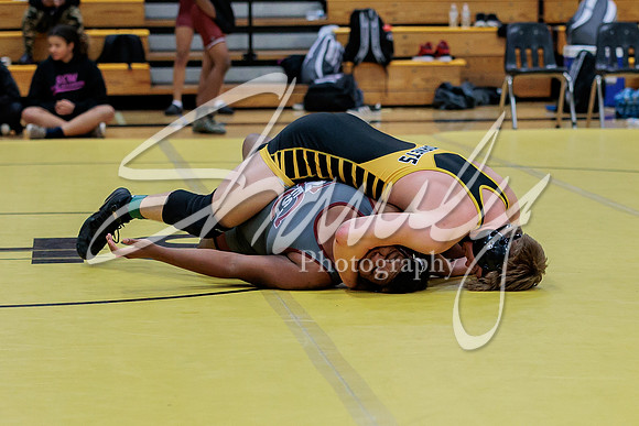 2023.01.19 FHS Wrestling Quadi03623