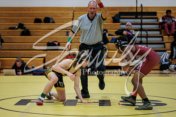 2023.01.19 FHS Wrestling Quadi03681
