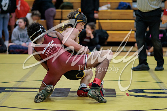 2023.01.19 FHS Wrestling Quadi03854