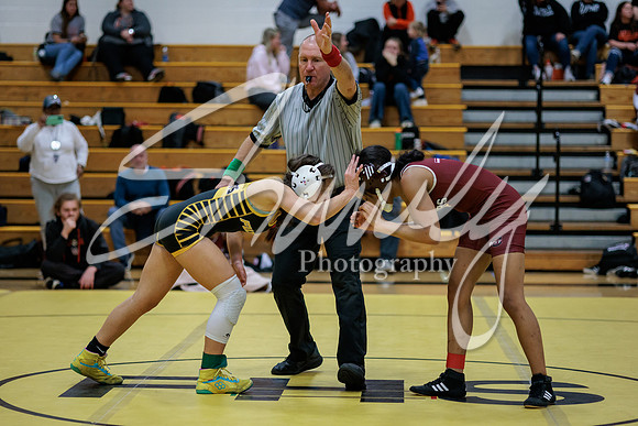 2023.01.19 FHS Wrestling Quadi04599