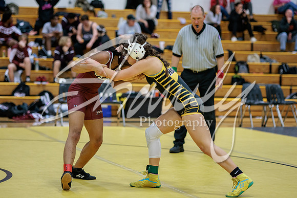 2023.01.19 FHS Wrestling Quadi04636
