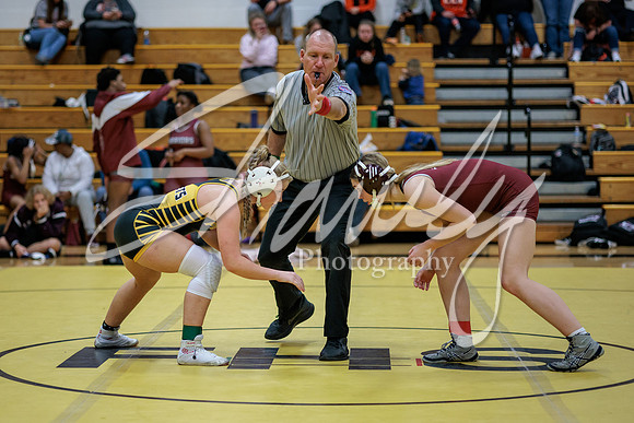 2023.01.19 FHS Wrestling Quadi04771