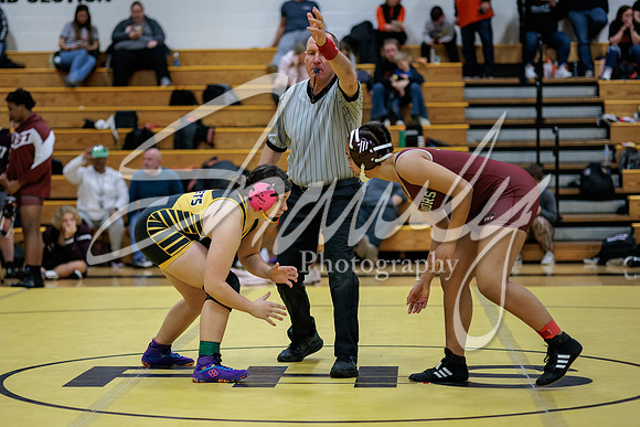 2023.01.19 FHS Wrestling Quadi04875