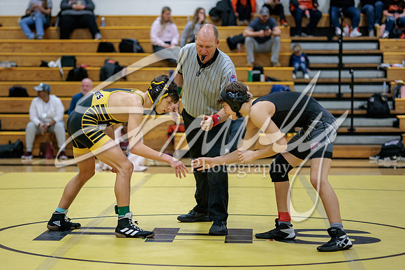 2023.01.19 FHS Wrestling Quadi05160