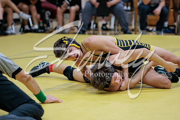 2023.01.19 FHS Wrestling Quadi05272