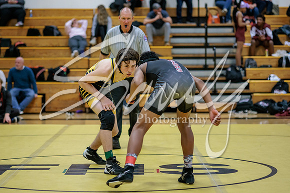 2023.01.19 FHS Wrestling Quadi05366