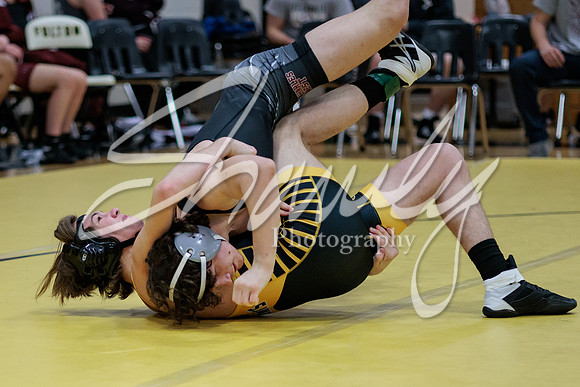 2023.01.19 FHS Wrestling Quadi05521