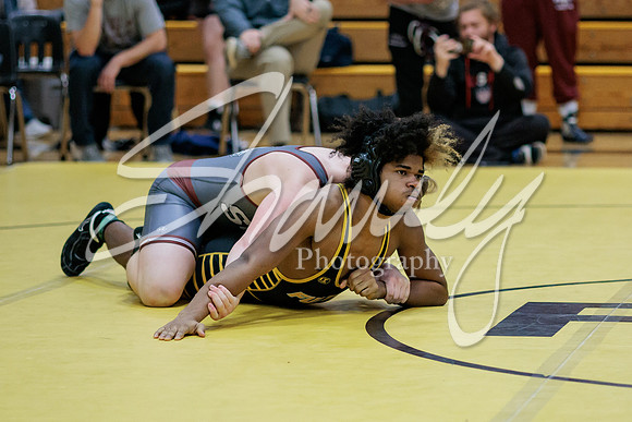 2023.01.19 FHS Wrestling Quadi05595