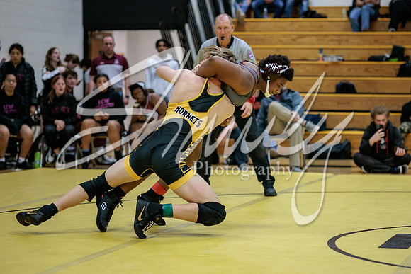 2023.01.19 FHS Wrestling Quadi05830