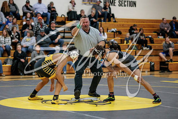2023.01.26 FHS Wrestling Tri03404