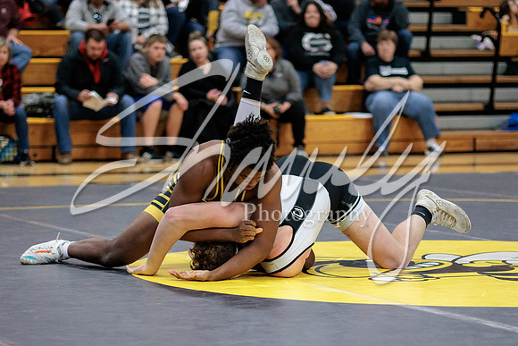 2023.01.26 FHS Wrestling Tri04056