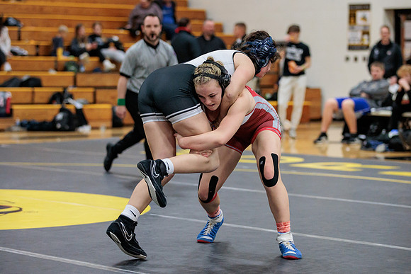 2023.01.26 FHS Wrestling Tri00883
