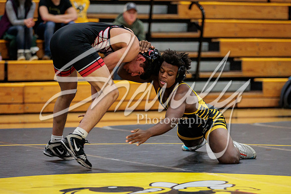 2023.01.31 FHS Wrestling Vs. Marshall01141
