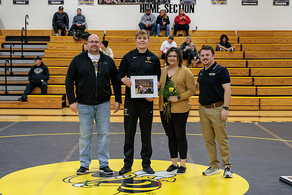 2023.01.31 FHS Wrestling Vs. Marshall01511