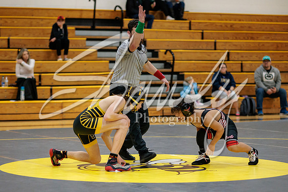 2023.01.31 FHS Wrestling Vs. Marshall02359