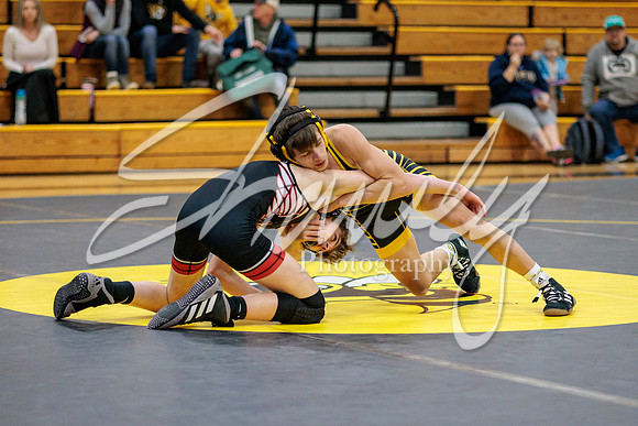2023.01.31 FHS Wrestling Vs. Marshall02547