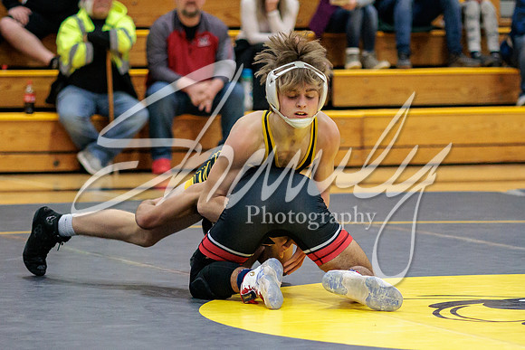2023.01.31 FHS Wrestling Vs. Marshall02748