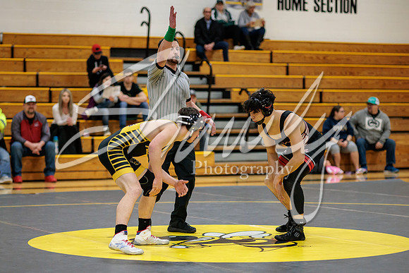 2023.01.31 FHS Wrestling Vs. Marshall02793