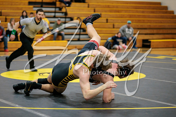 2023.01.31 FHS Wrestling Vs. Marshall03686