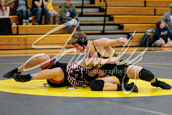 2023.01.31 FHS Wrestling Vs. Marshall03749