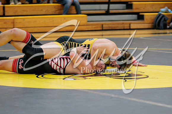2023.01.31 FHS Wrestling Vs. Marshall03790