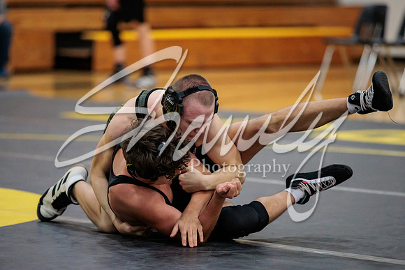 2023.01.31 FHS Wrestling Vs. Marshall00139
