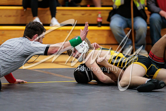 2023.01.31 FHS Wrestling Vs. Marshall00423