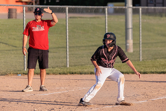2022.05.16 Pirates Vs. Show3823