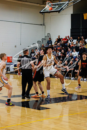 2023.02.10 FHS Basketball Vs. Kirksville02444