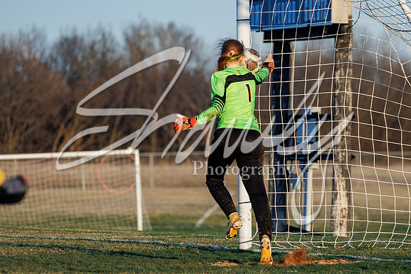 2022.03.25 FHS Girls Soccer Vs. Owensvillel3055