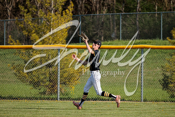 2022.04.22 FHS Baseball Vs. Blair Oaksl2475