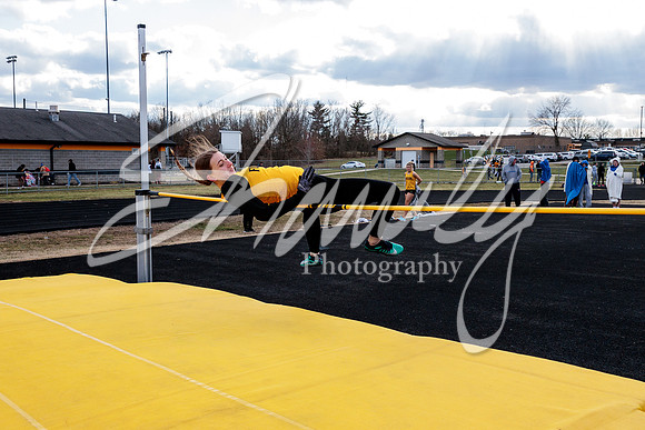 2023.03.17 FHS Track & Field00347