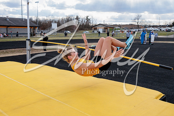 2023.03.17 FHS Track & Field00396