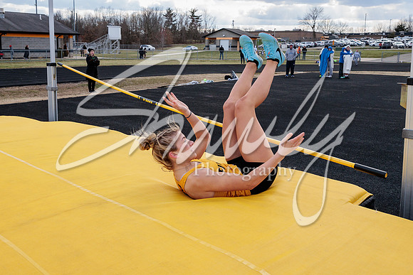 2023.03.17 FHS Track & Field00397