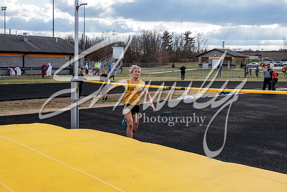 2023.03.17 FHS Track & Field00424