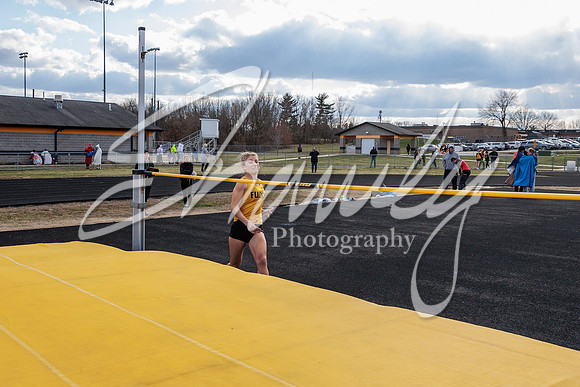 2023.03.17 FHS Track & Field00426