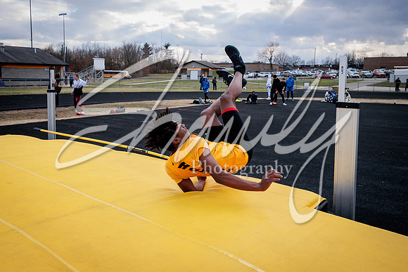 2023.03.17 FHS Track & Field00750