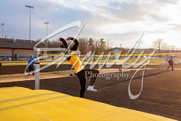 2023.03.17 FHS Track & Field00774